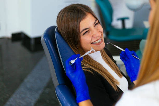 Best Tooth Extraction  in Villa Rica, GA
